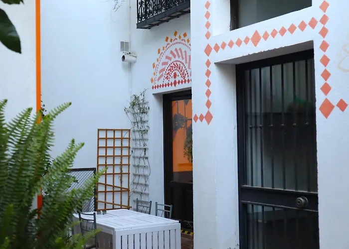 Oasis Backpackers' Granada